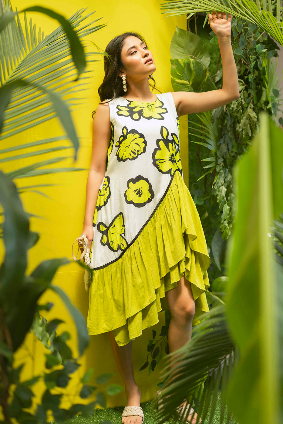 Sleeveless printed high-low Dress