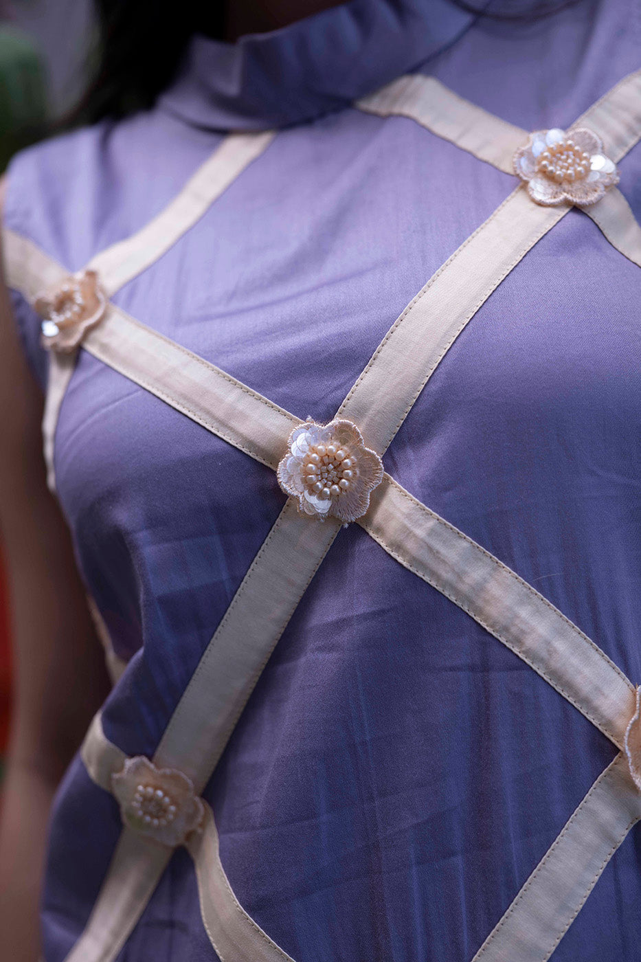 Sleeveless Dress with 3D flower Embellishment