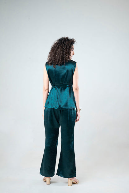 Glossy Sleeveless Blazer and Pant Set