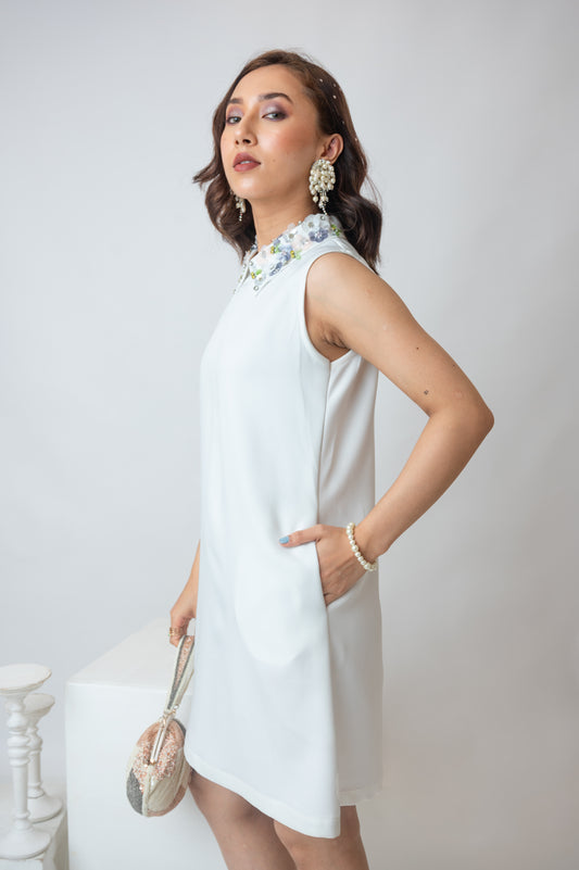 Sleeveless White Dress With Embellished Collar